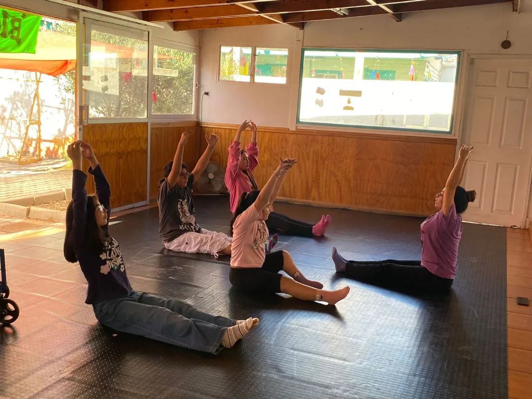 Practicantes para el área de educación